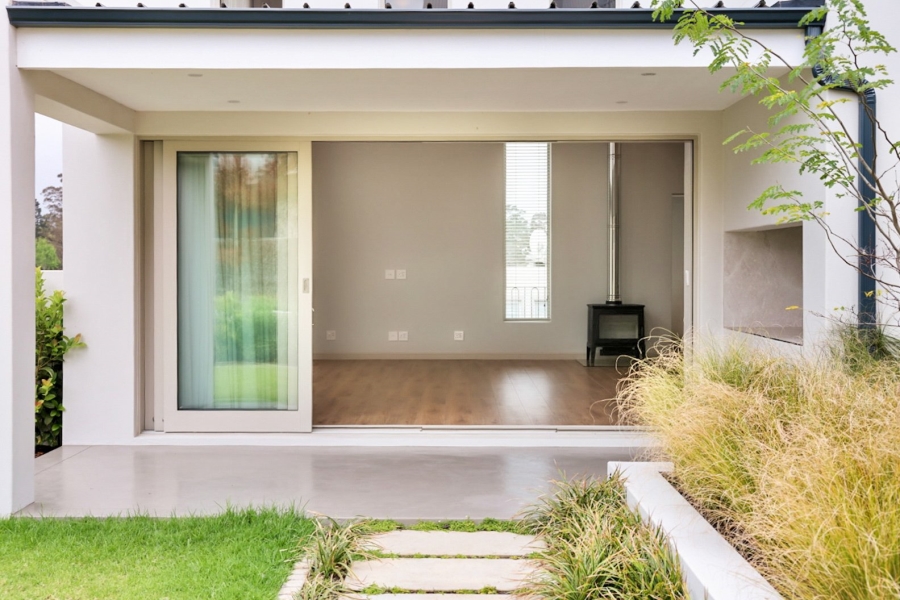 To Let 3 Bedroom Property for Rent in Kingswood Golf Estate Western Cape